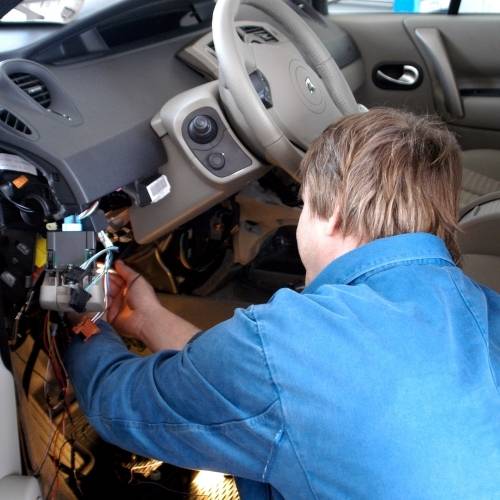 Certified car alarm installation in San Leandro, CA, protecting vehicles from theft, break-ins, and more